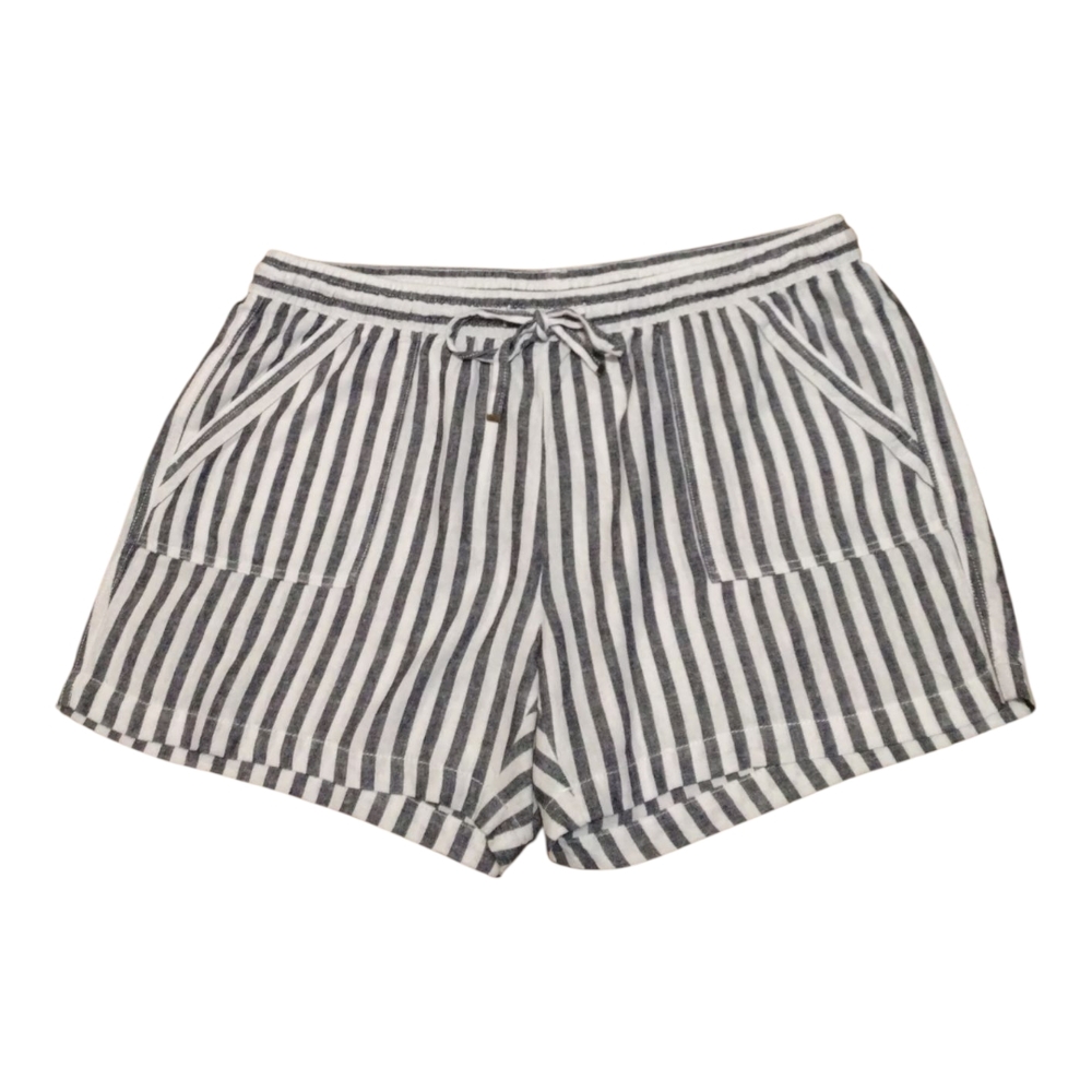 St. John's Bay High Waist Gray and White Shorts Fantastic waste w
